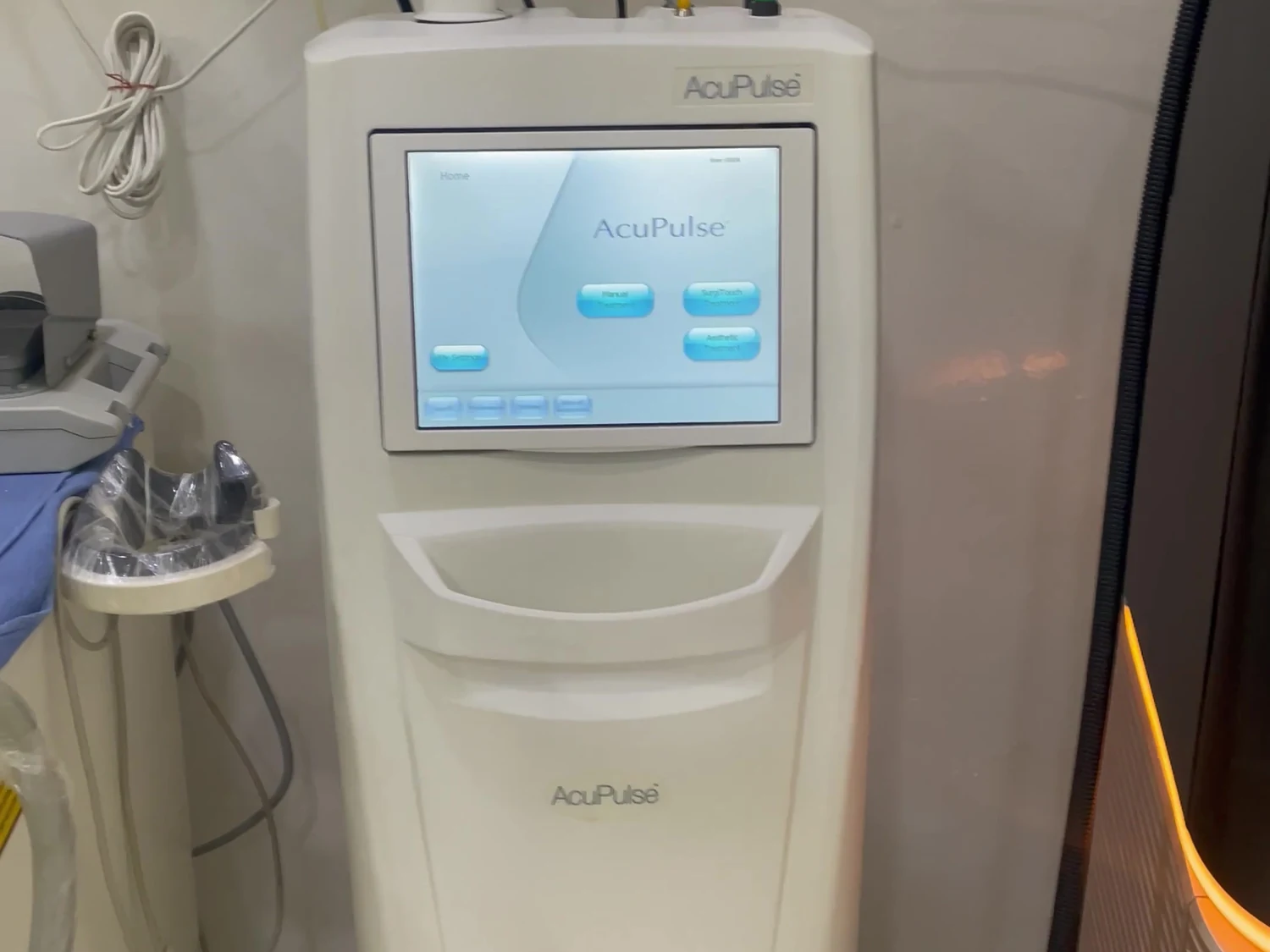 Lumenis AcuPulse en consultorio — láser CO2 fraccionado, registro COFEPRIS
